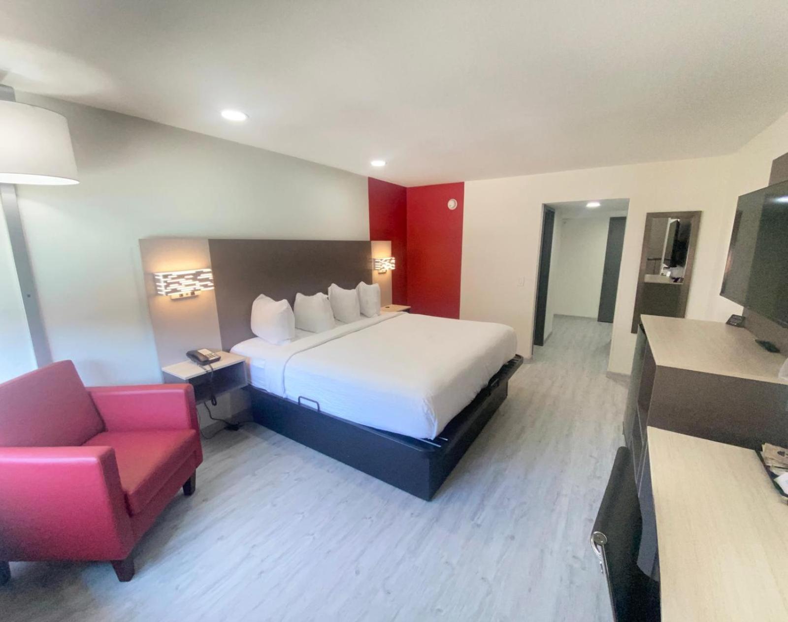 Ramada By Wyndham Tuscaloosa Hotel Luaran gambar